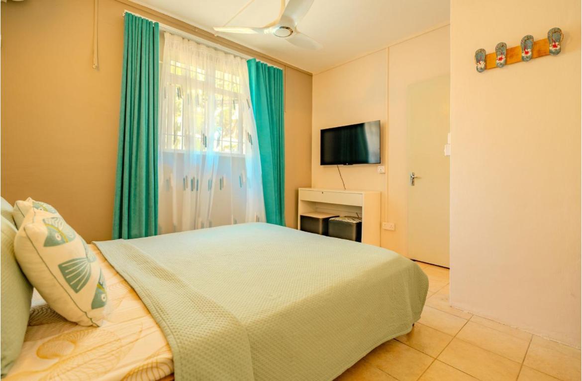 Pereybere Beach Paradise 4 Bedroom Apt Zewnętrze zdjęcie