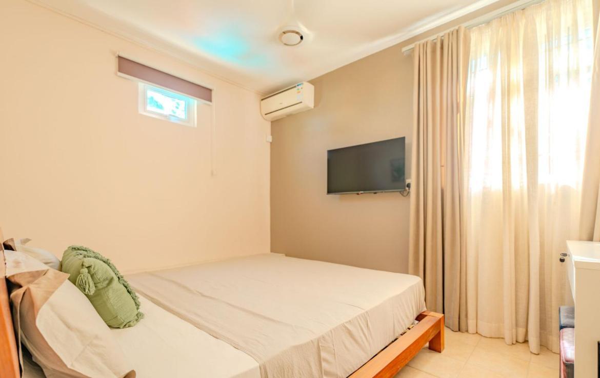 Pereybere Beach Paradise 4 Bedroom Apt Zewnętrze zdjęcie